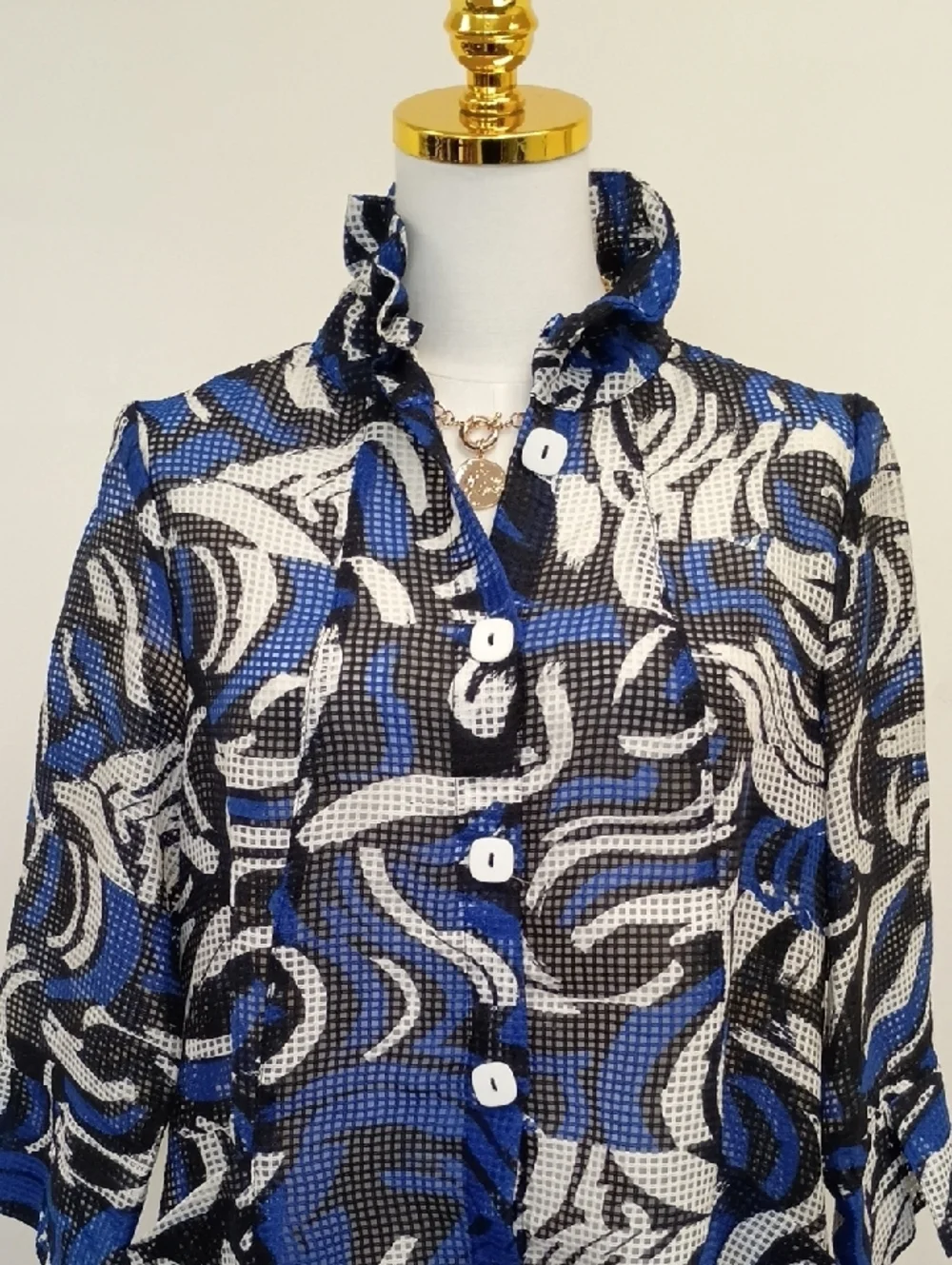 IC By Connie K Ruffle Blouse Blue Black Print Size Small NWT - Picture 2 of 16